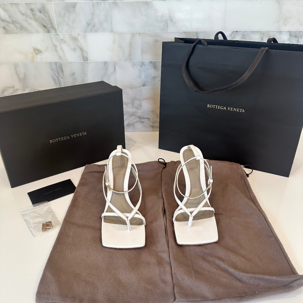 Bottega Veneta Square Toe Stretch Sandal White Size 36